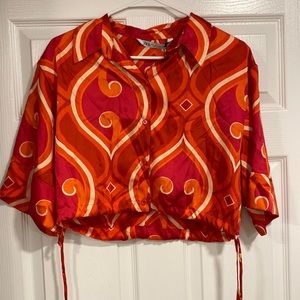 Zara geometrical silk cropped shirt . - size Small